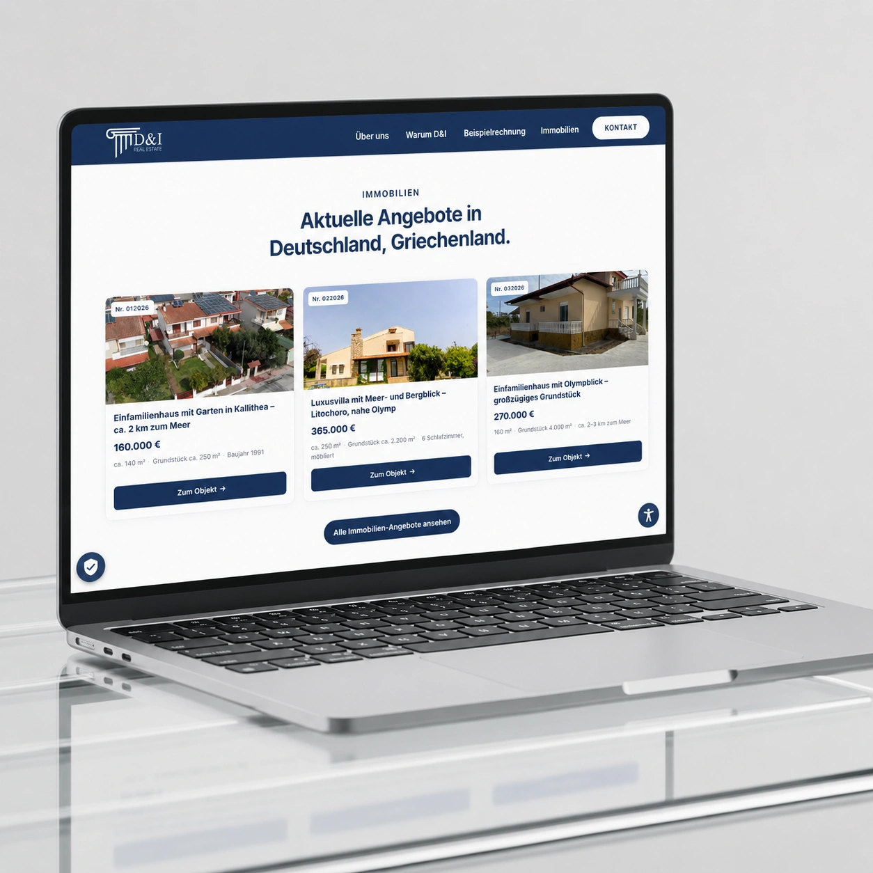 Immobilienportal von D&I Real Estate mit aktuellen Angeboten in Deutschland und Griechenland auf einem Laptop